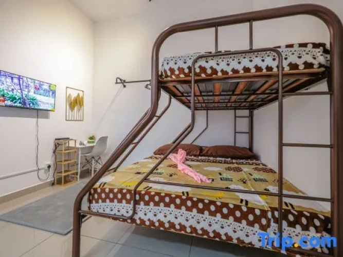 4 Bedrooms Cottage
