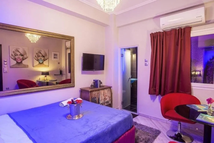 Boutique maisonette in Athens