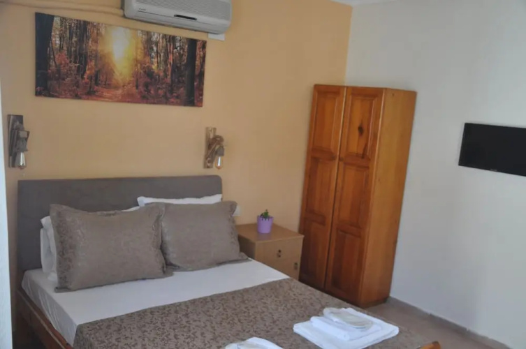Dalyando Hotel
