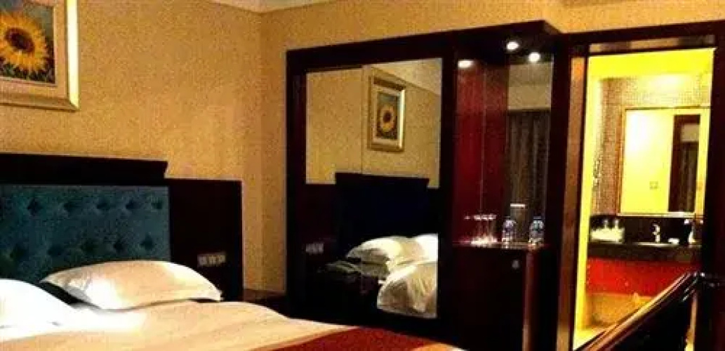 Junan International Hotel