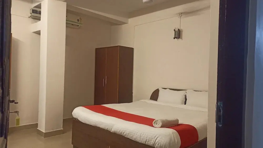 Rudraksh Inn