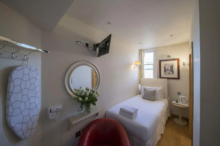 The Paramount Hotel
