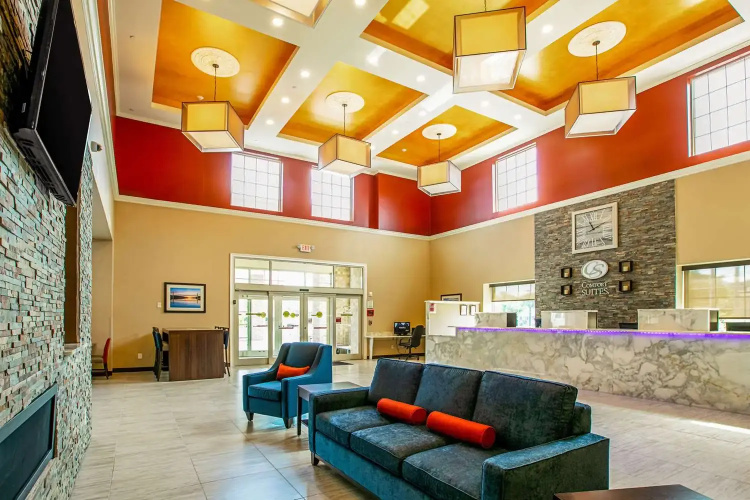 Comfort Suites Fishkill Near Interstate 84