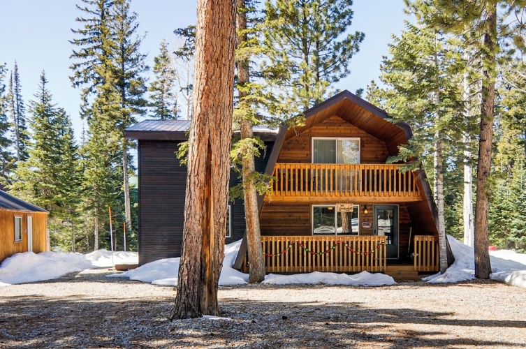 3 Bedrooms Cottage