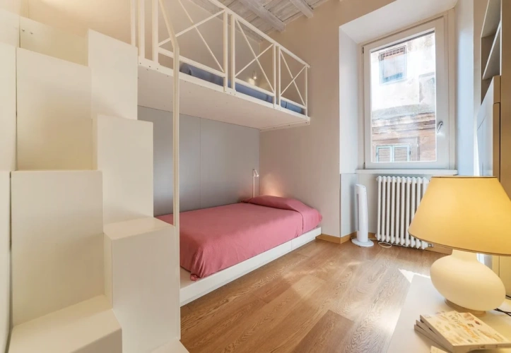 3 Bedrooms Apartment