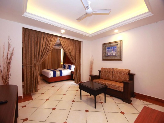 Deluxe Suite