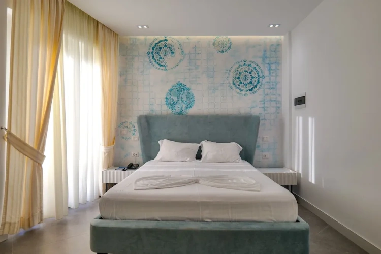 Standard Double room with balcony and with mountain view