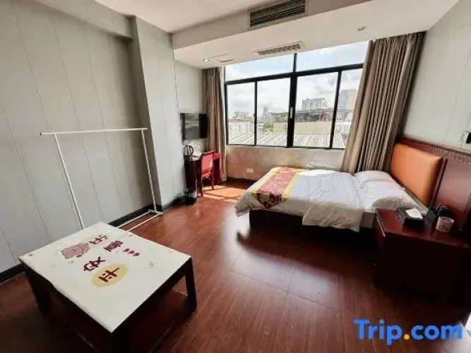 Deluxe Double Suite
