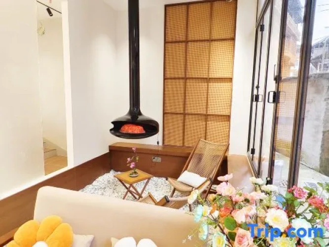 Vista  Slowhill  Homestay(Zhaoxing Dong Village)