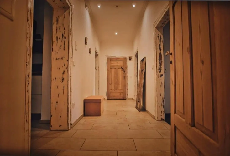 2 Bedrooms Villa