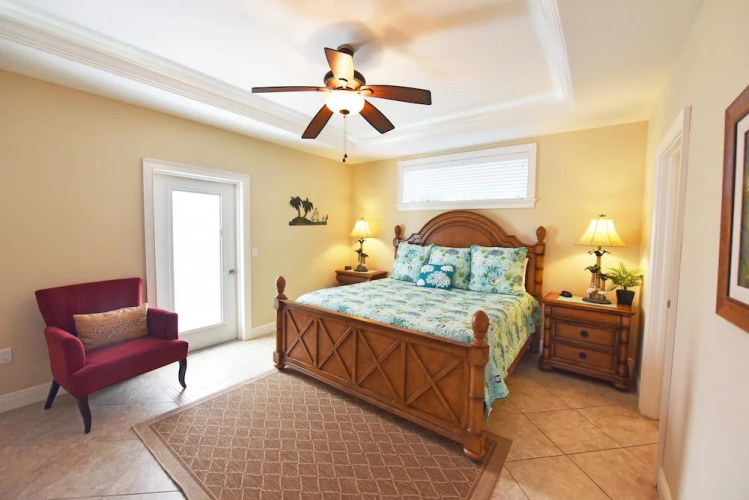 Blue Water View Apartment 6