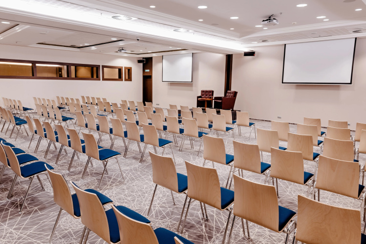 Crowne Plaza Bratislava photo 20