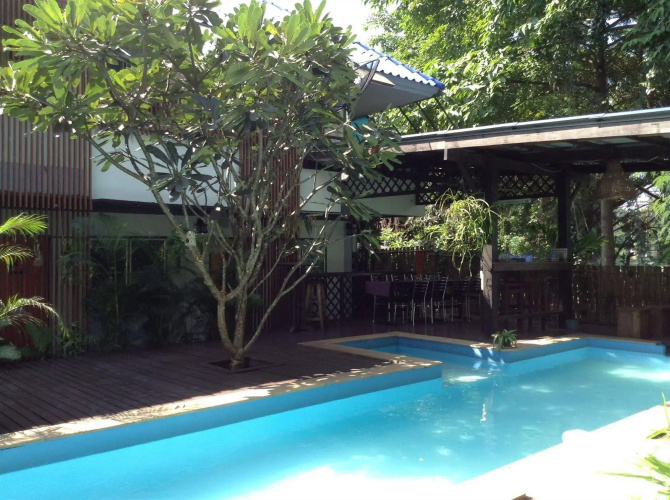 Hi Guest House
