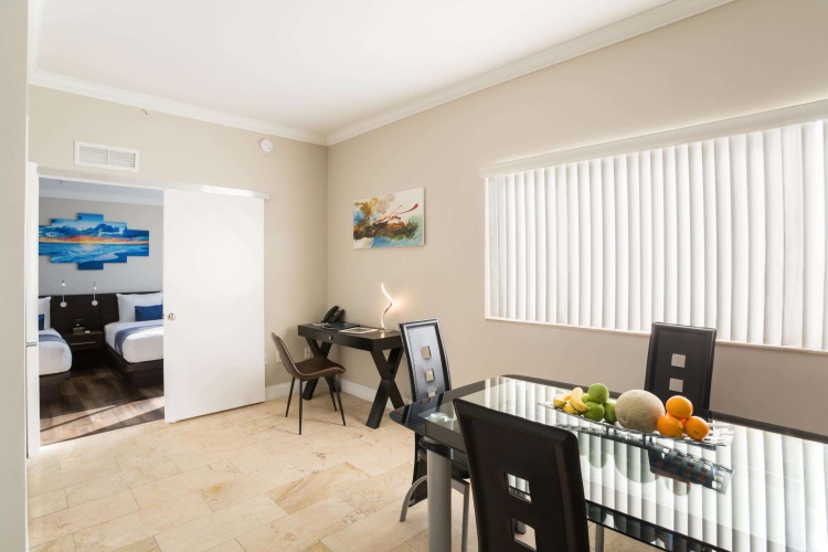 Nuvo Suites Hotel photo 7