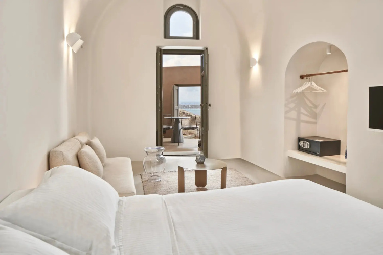 Old Castle Oia