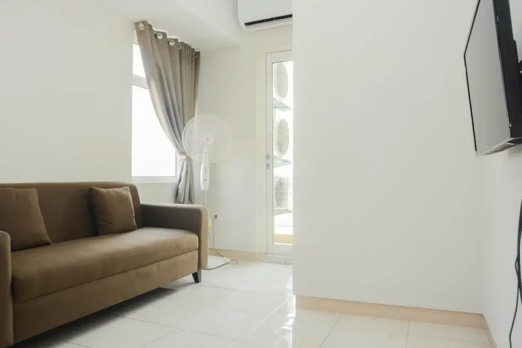 Comfy 2BR Apartment @ Springlake Summarecon