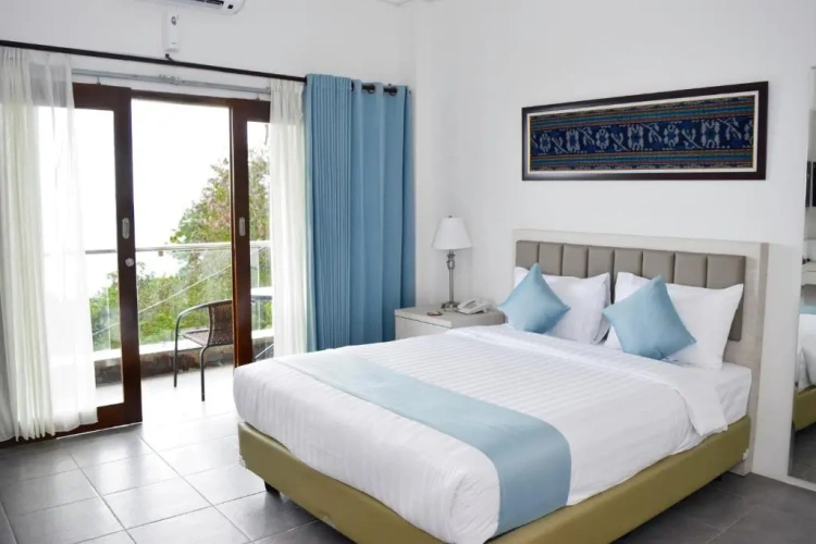 Deluxe Double room with balcony and with sea view