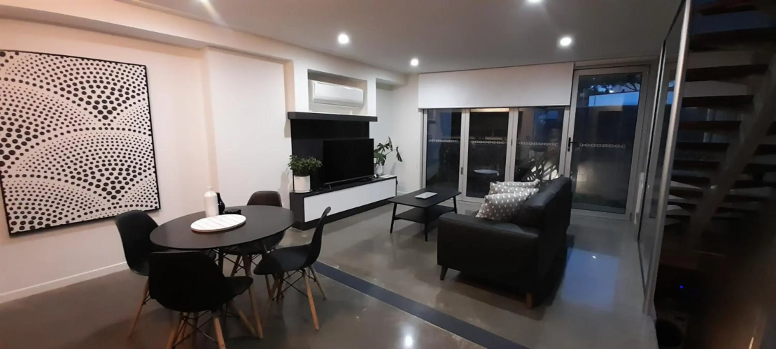 Impressive Central Apartment