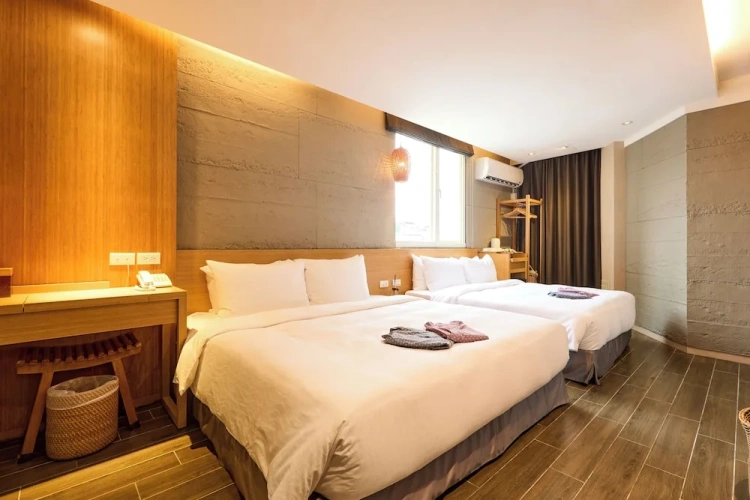 Deluxe Quadruple room