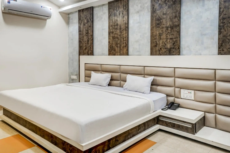 Standard Suite
