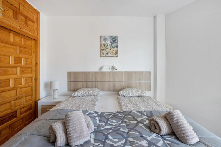 A410 Frontlilne Apartment