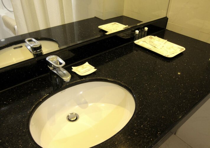 Golden China HotelOver view