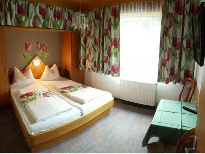 Haus Aschgan