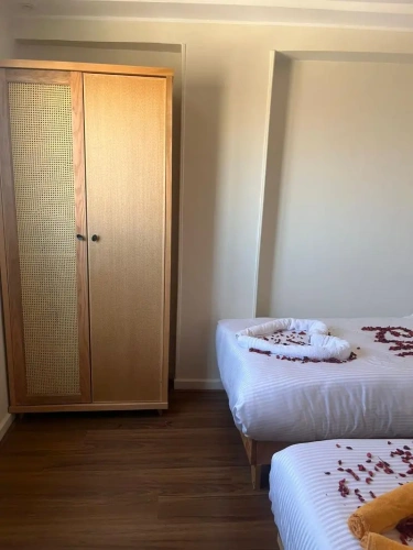 1 Bedroom Deluxe Apartment