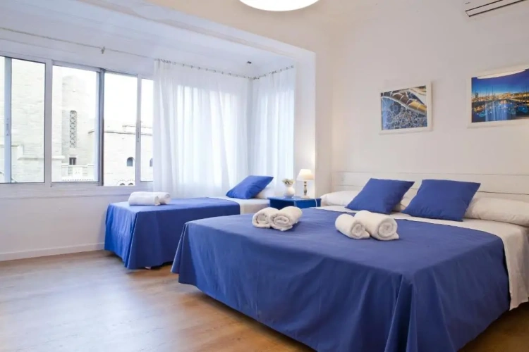 Triple room
