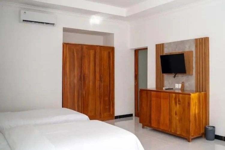 Deluxe Twin room with balcony