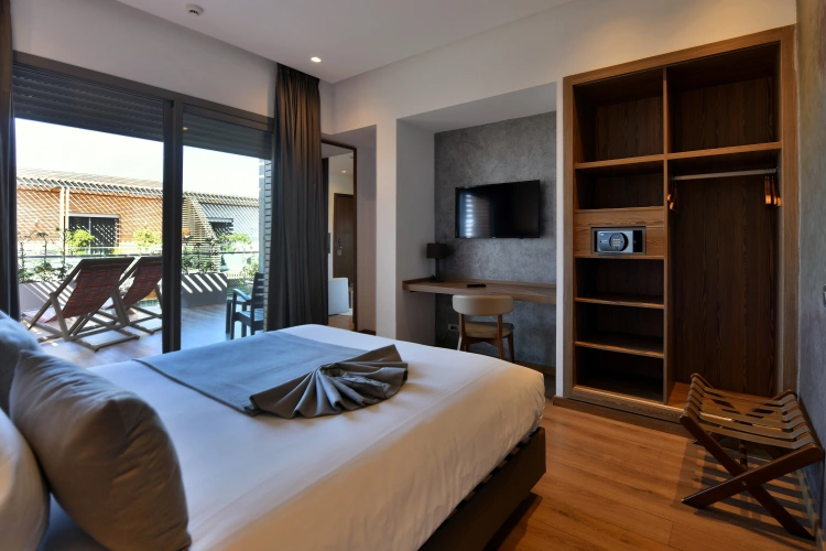 Guest rooms