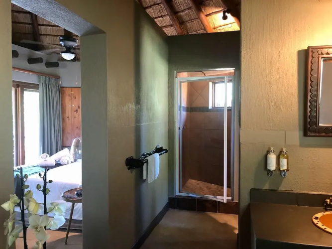 Emhosheni River Lodge