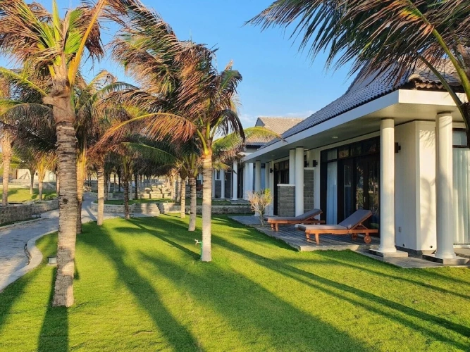 Bungalow with sea view