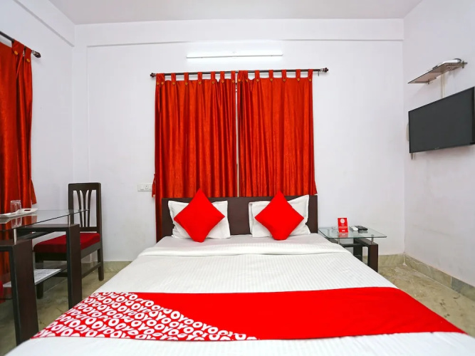 OYO Flagship 9980 Violet Guest House