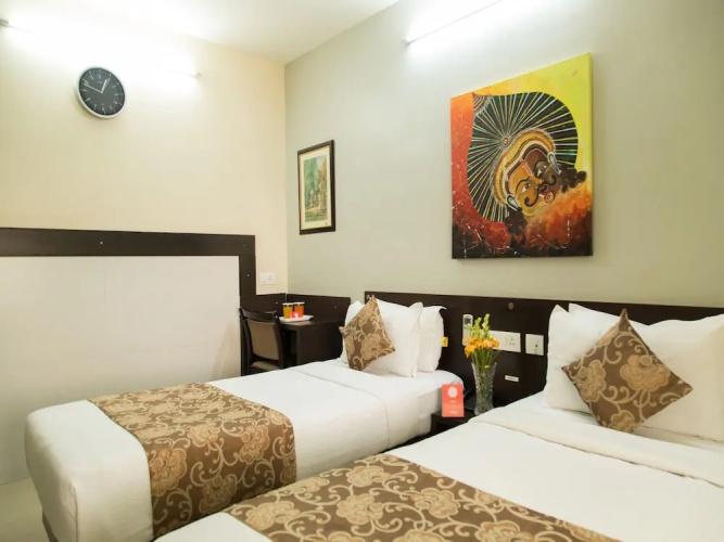OYO 9043 Peanut Inn