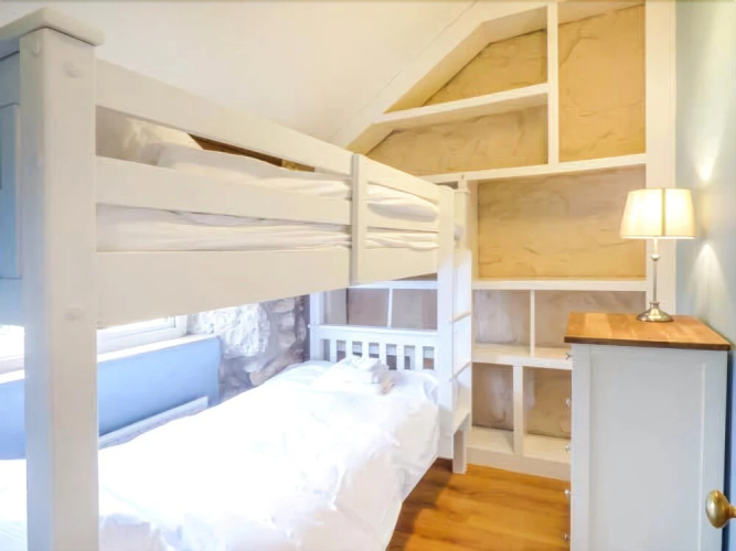 Honeysuckle Cottage