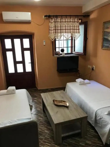 Puerta Apartments