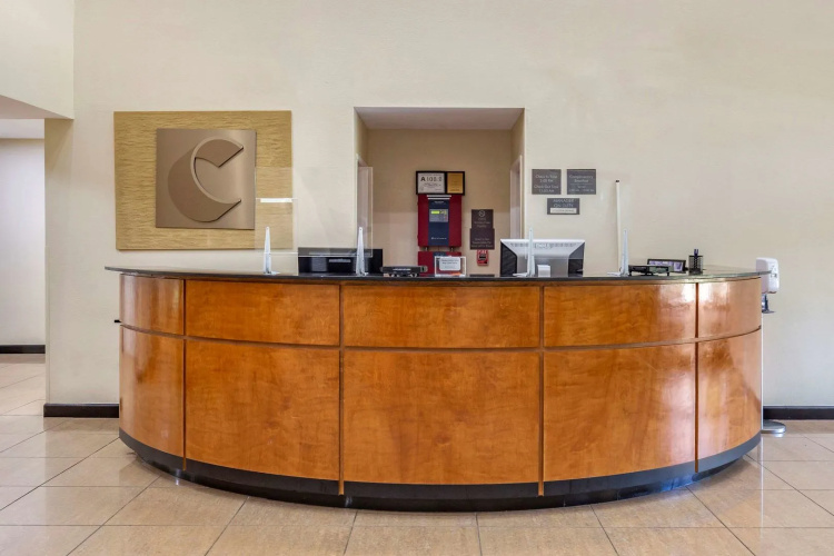 Comfort Suites Clayton - Garner