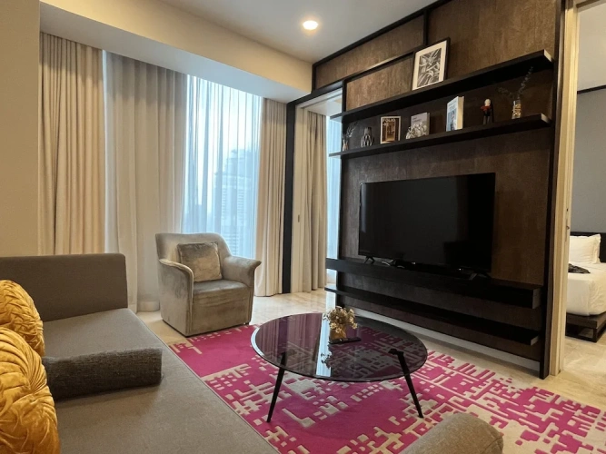 1 Bedroom Deluxe Suite