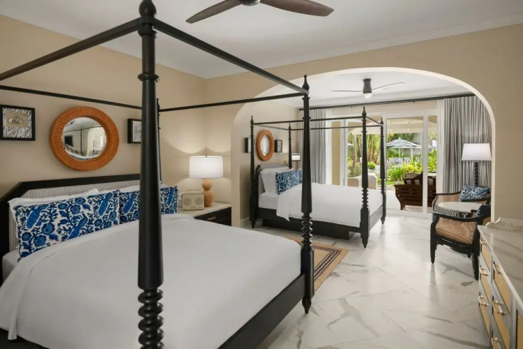 Quadruple Junior Suite with garden view