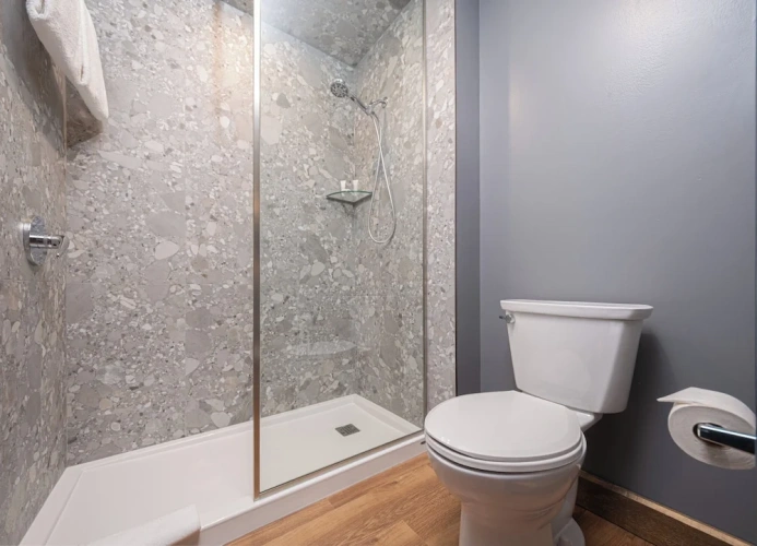 Superior Single Suite