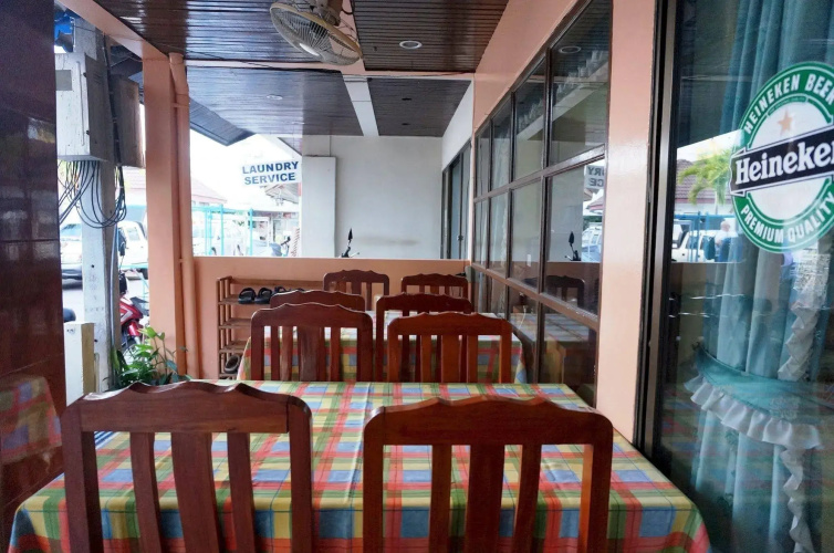 Royal Beach Guest House