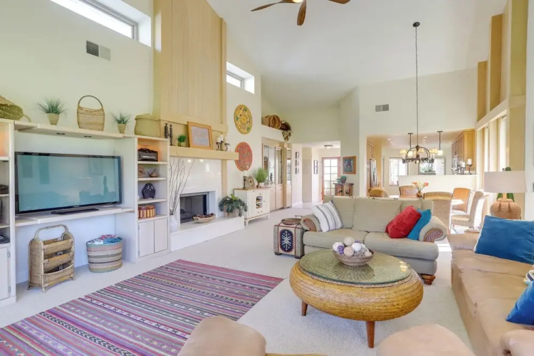 067098 Chic 3 BR Condo w/ Mtn & Golf Course Views