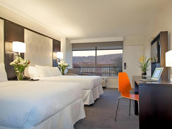 Park Pointe Hotel