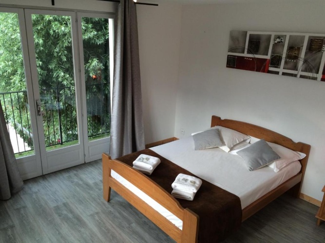 Standard Double room with view