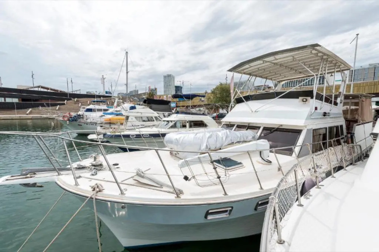 Boat Accommodations Barcelona