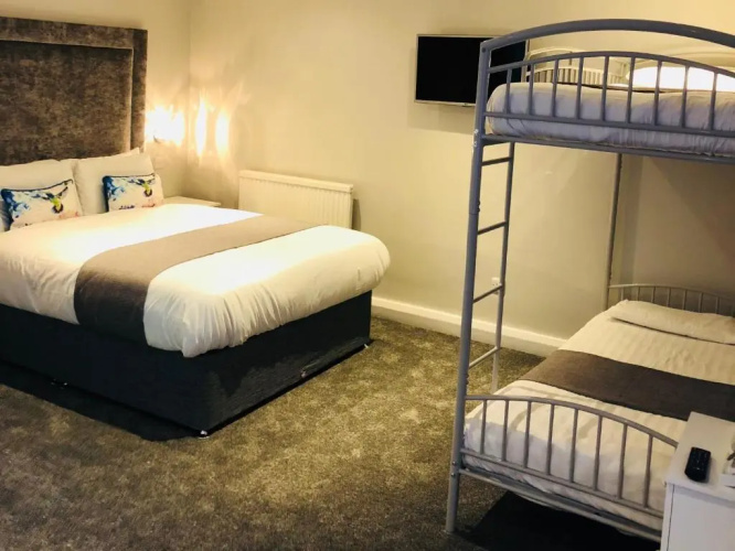 Doric Hotel