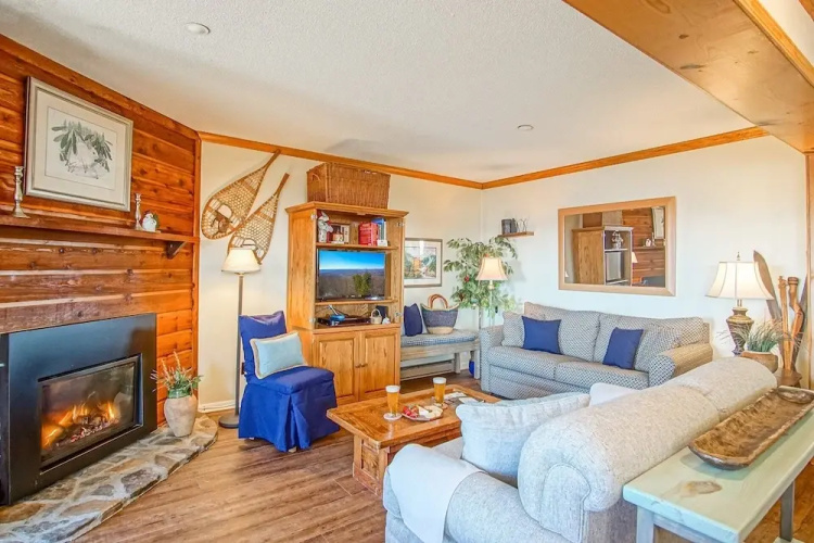 Summit 301a Three Bedroom, 2 Bath, Western Views, Large Deck