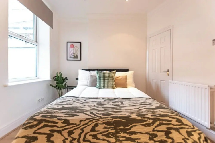 343b Aigburth Road