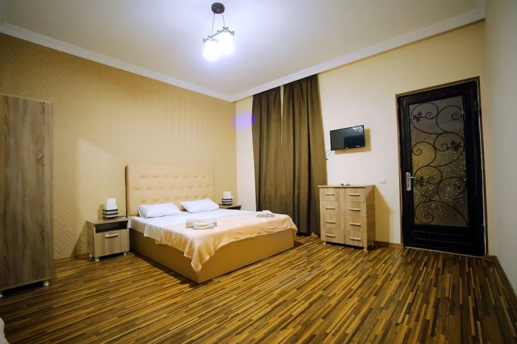 Standard Double room with view